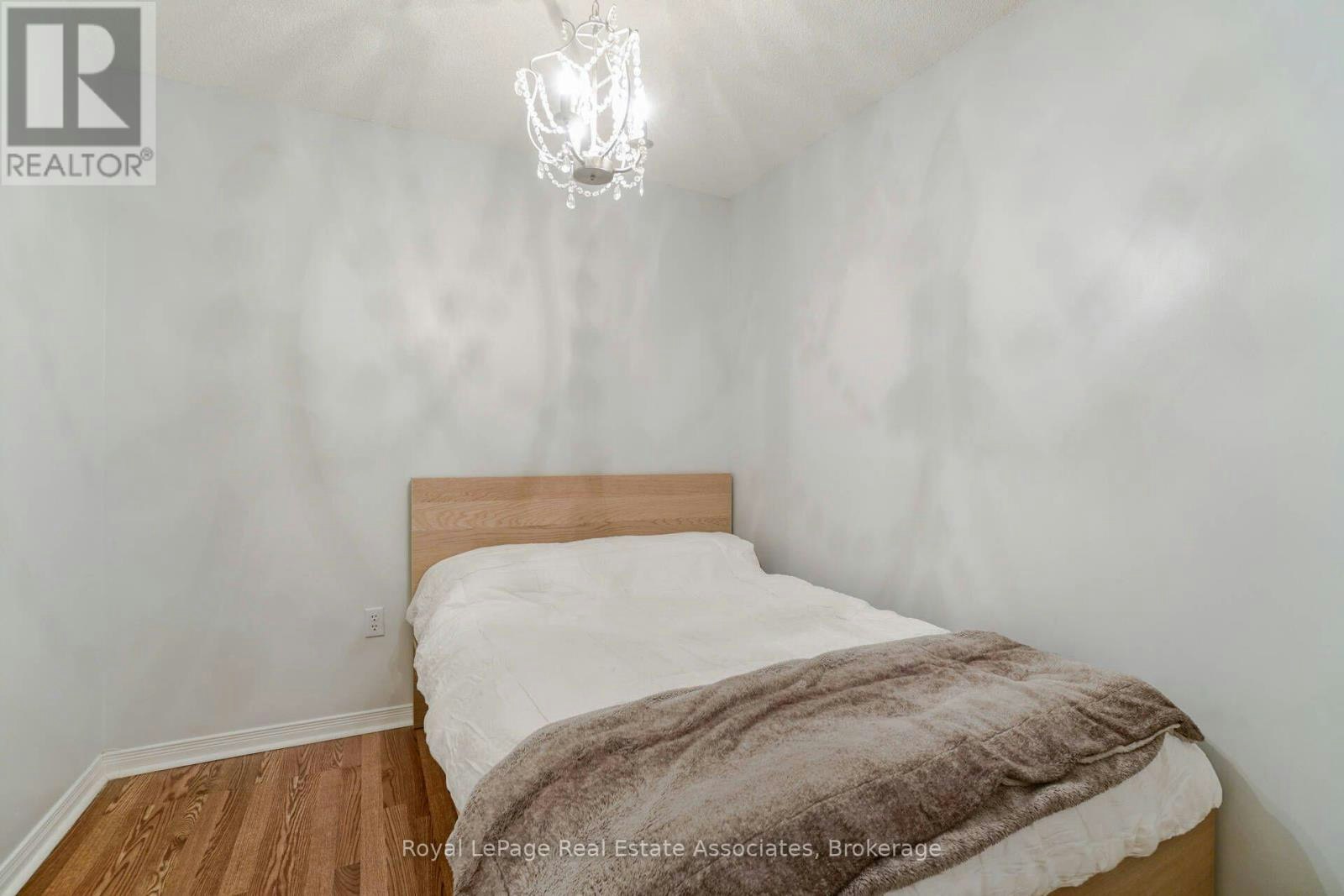 306-11 Michael Power Place, Toronto, ON, M9A 5G3 - 20
