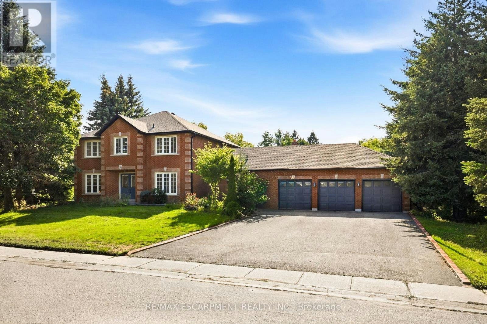 6 Willow Crescent, Mono, ON, L9W 6L4