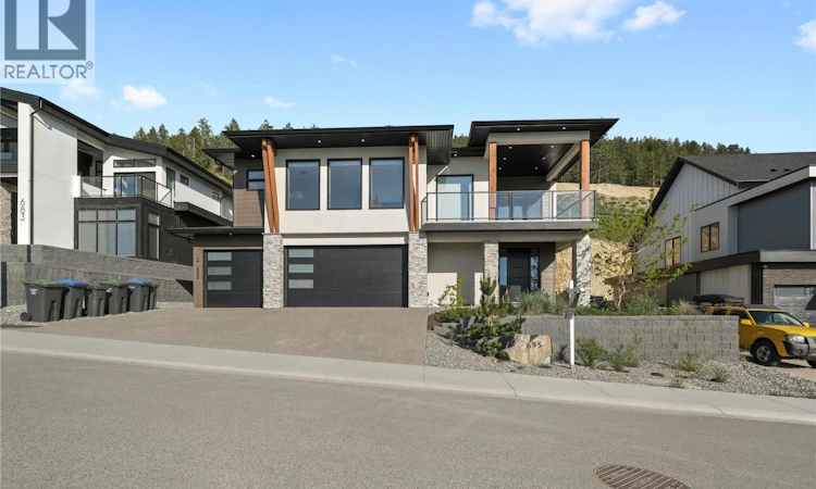 695 Deans Drive