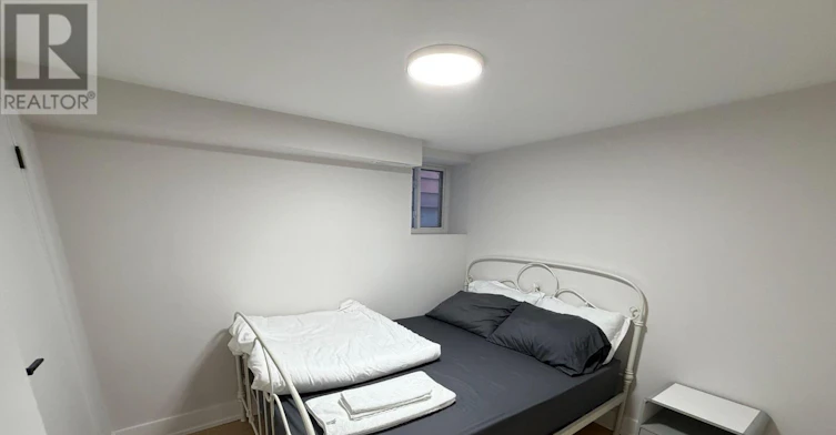 BASEMENT-431 Roxton Road, Toronto, ON, M6G 3R5 - 7