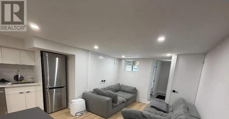 BASEMENT-431 Roxton Road, Toronto, ON, M6G 3R5 - 8