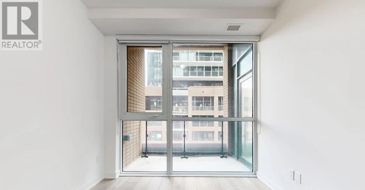 631-8 Tippett Road, Toronto, ON, M3H 0E7 - 24