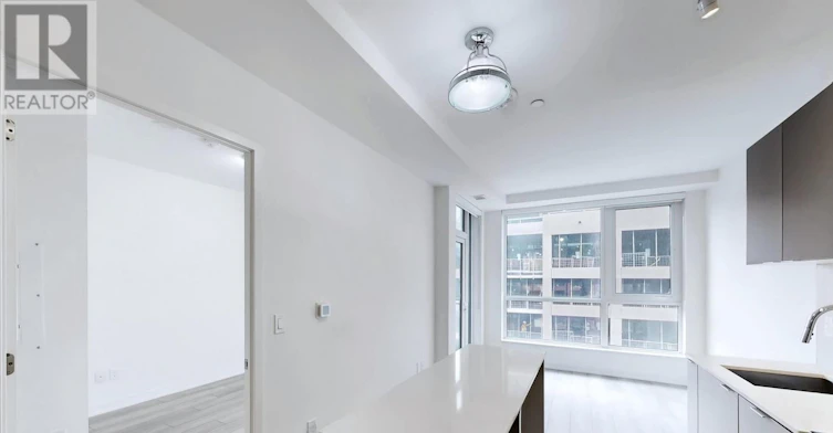 631-8 Tippett Road, Toronto, ON, M3H 0E7 - 18