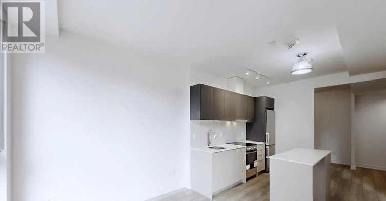 631-8 Tippett Road, Toronto, ON, M3H 0E7 - 10