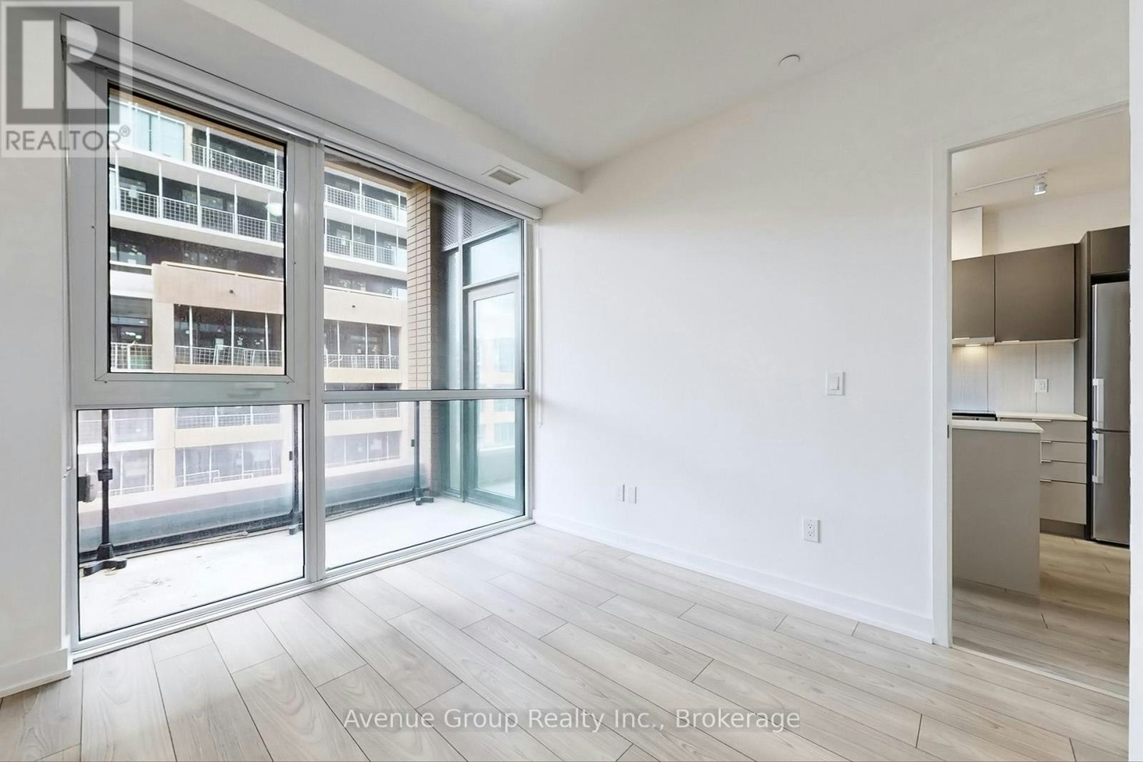 631-8 Tippett Road, Toronto, ON, M3H 0E7 - 21