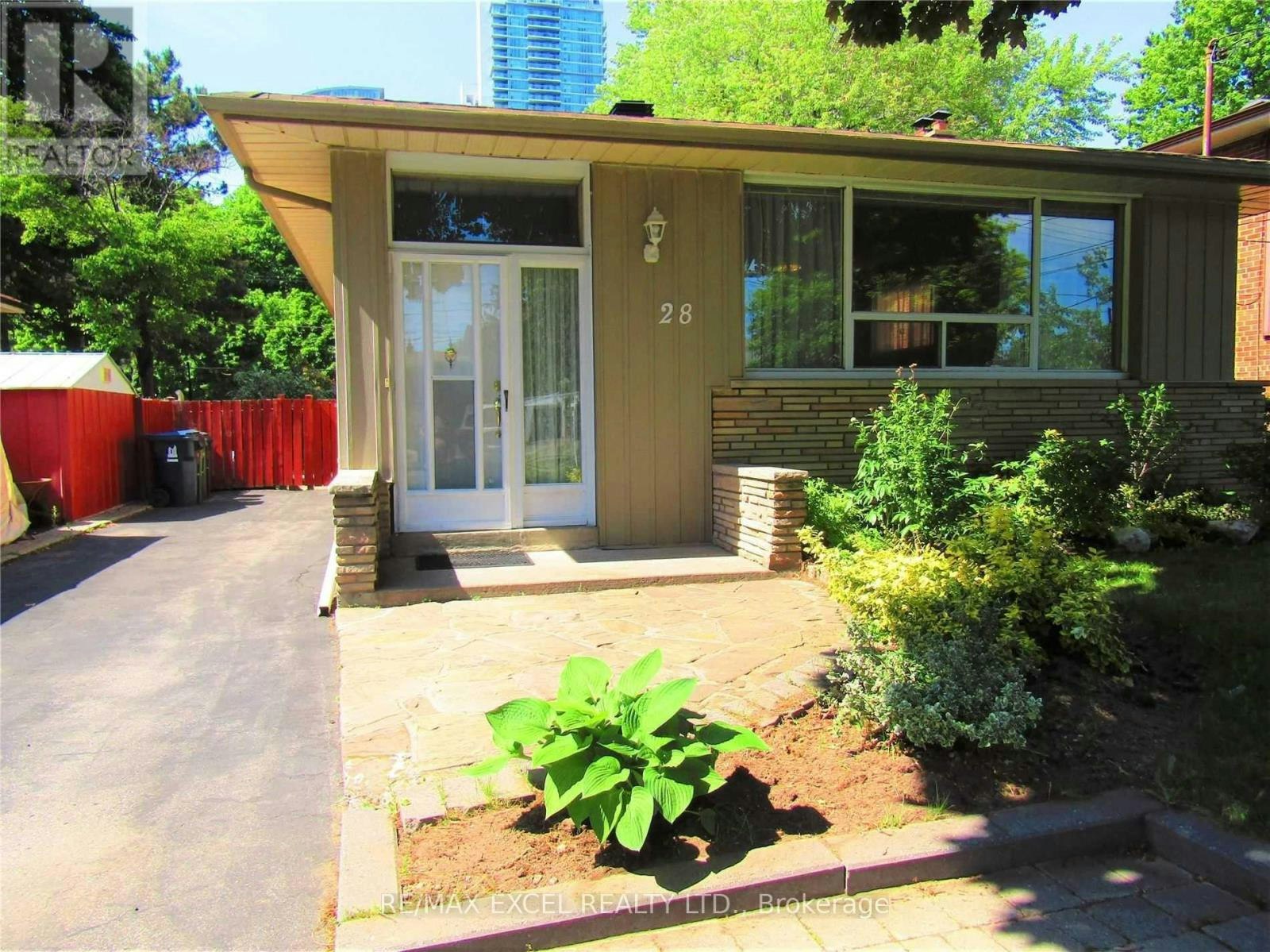 MAIN-28 Aspendale Drive, Toronto, ON, M1P 4J6