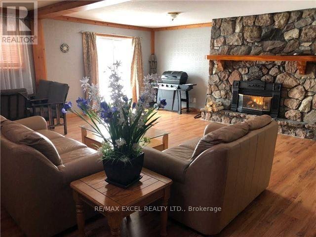 45 Bruce Avenue, Georgina, ON, L4P 1K4 - 8
