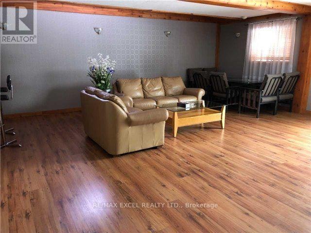 45 Bruce Avenue, Georgina, ON, L4P 1K4 - 9