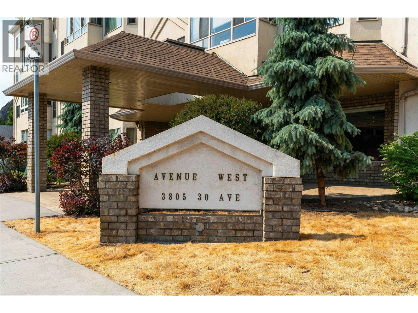 301-3805 30 Avenue, Vernon, BC, V1T 9M3