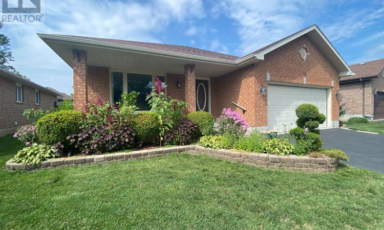 60 Oak Ridge Boulevard
