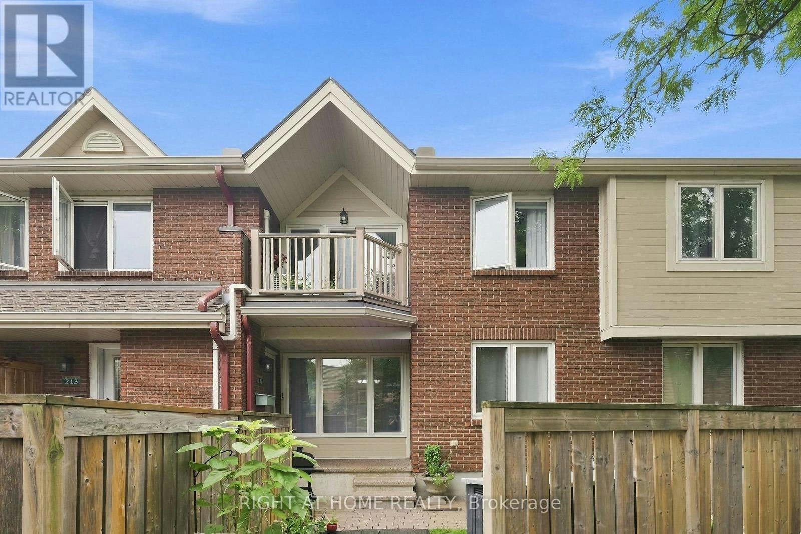 112-1750 Marsala Crescent, Ottawa, ON, K4A 2G6 - 2