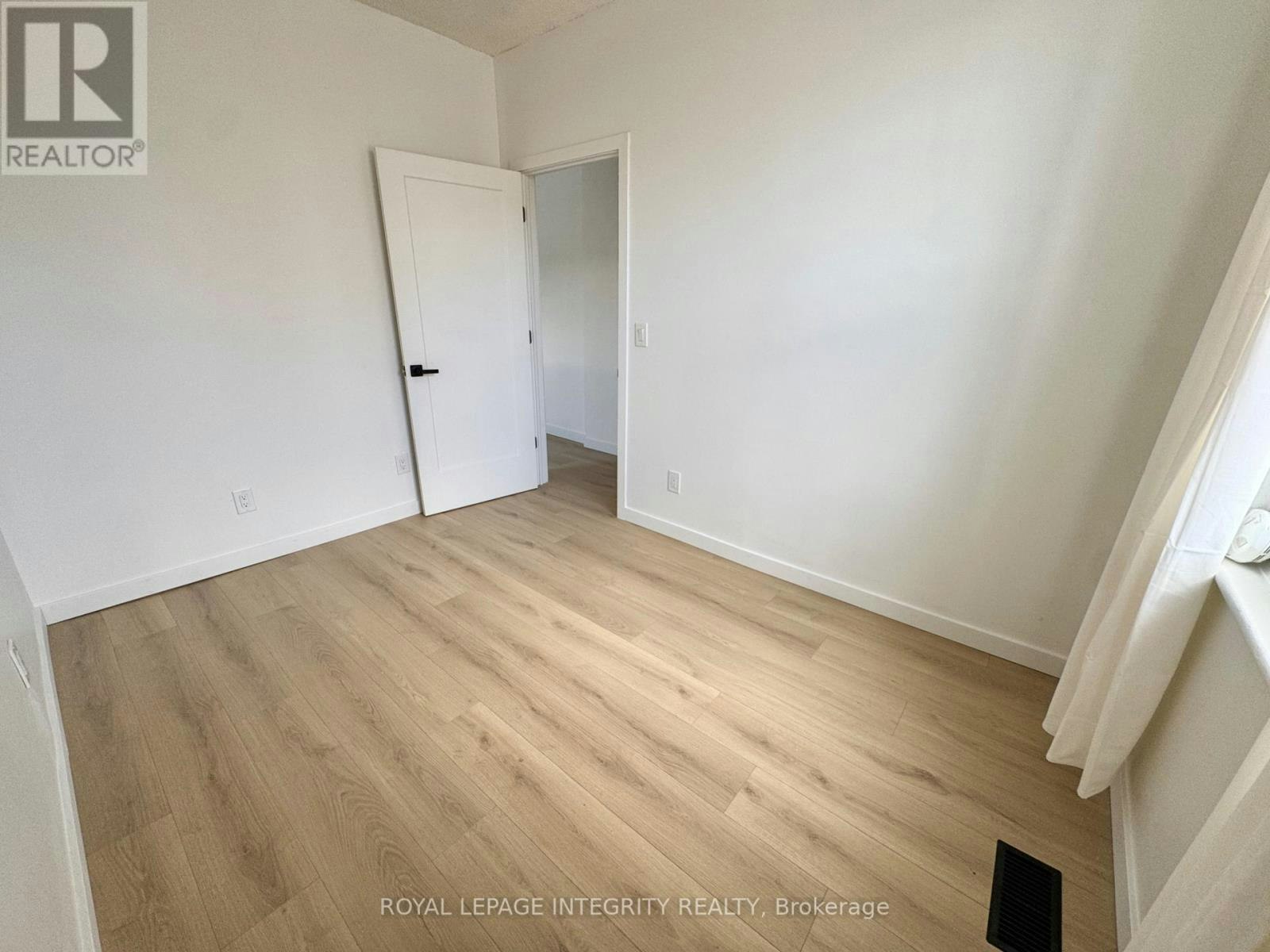 1-920 Gladstone Avenue, Ottawa, ON, K1R 6Y4 - 9