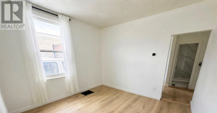 1-920 Gladstone Avenue, Ottawa, ON, K1R 6Y4 - 12