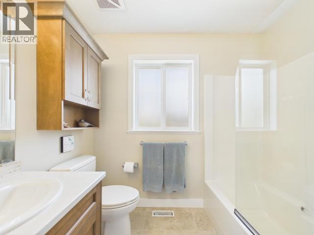 3400 Ontario Avenue, Powell River, BC, V8A 5M7 - 57