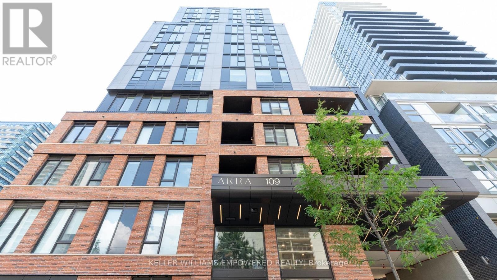1210-109 Erskine Avenue, Toronto, ON, M4P 0G8