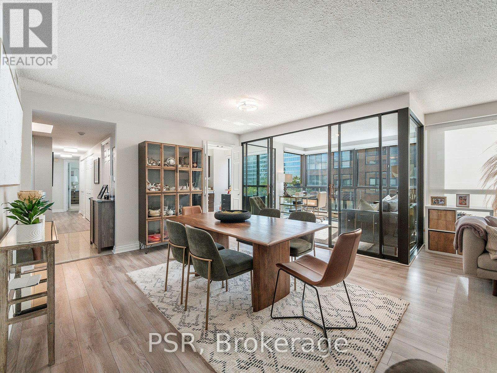 602-164 Cumberland Street, Toronto, ON, M5R 1A8 - 7