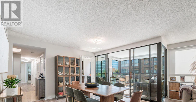 602-164 Cumberland Street, Toronto, ON, M5R 1A8 - 7