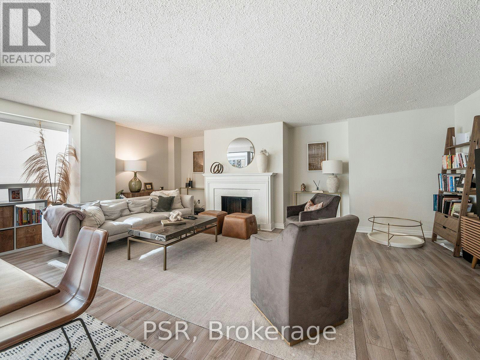 602-164 Cumberland Street, Toronto, ON, M5R 1A8 - 10