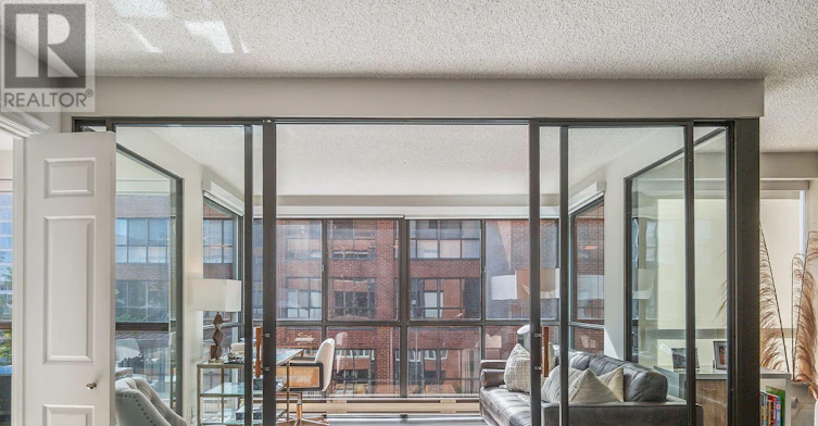 602-164 Cumberland Street, Toronto, ON, M5R 1A8 - 14