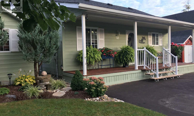 48 Madawaska Trail