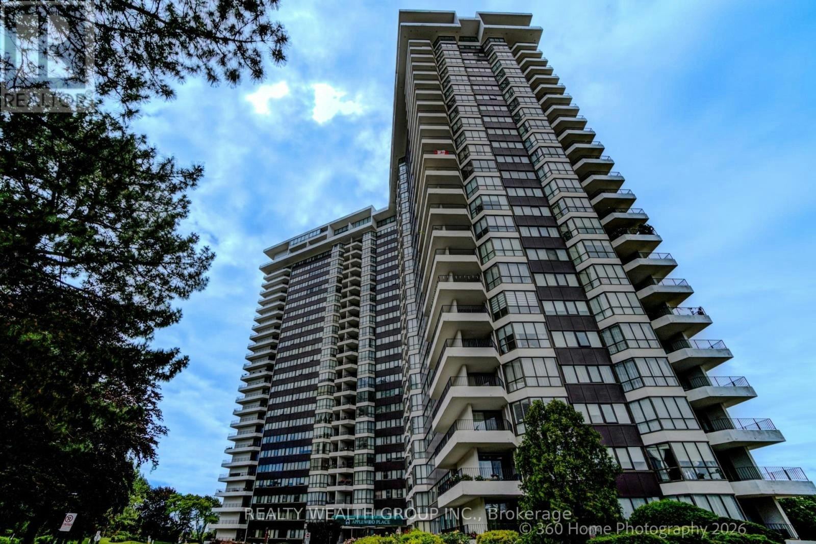 619-1333 Bloor Street, Mississauga, ON, L4Y 3T6 - 2