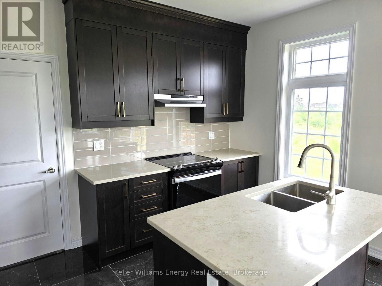 2 Blue Heron Court, Quinte West, ON, K0K 1L0 - 4