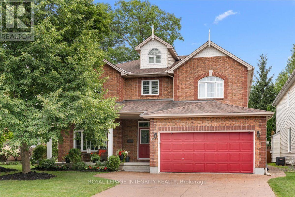 40 Bon Echo Crescent, Ottawa, ON, K2M 2W6