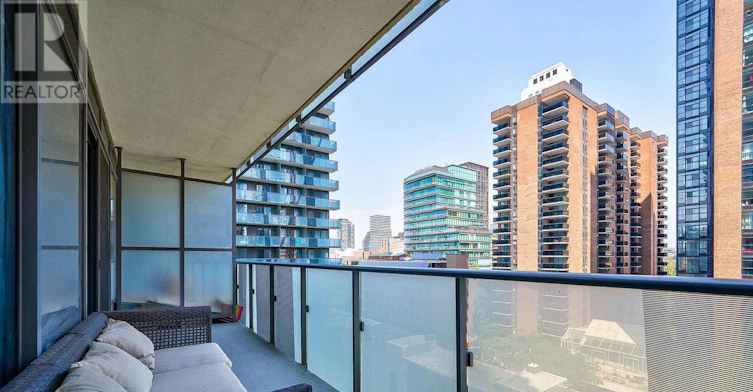 709-1080 Bay Street, Toronto, ON, M5S 0A5 - 17