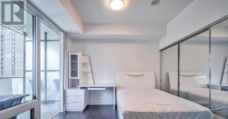 709-1080 Bay Street, Toronto, ON, M5S 0A5 - 10