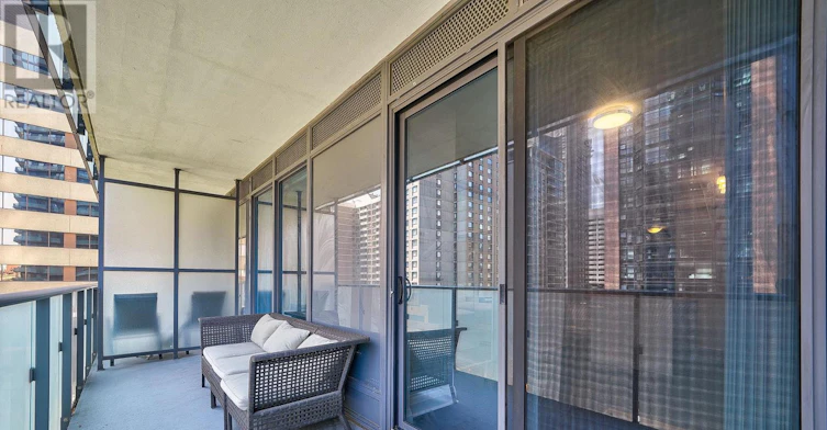 709-1080 Bay Street, Toronto, ON, M5S 0A5 - 16