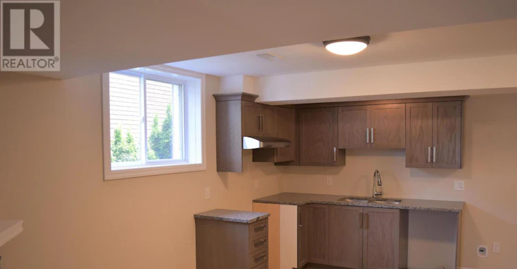 222 Cherry Street, Ingersoll, ON, N5C 1J2 - 3