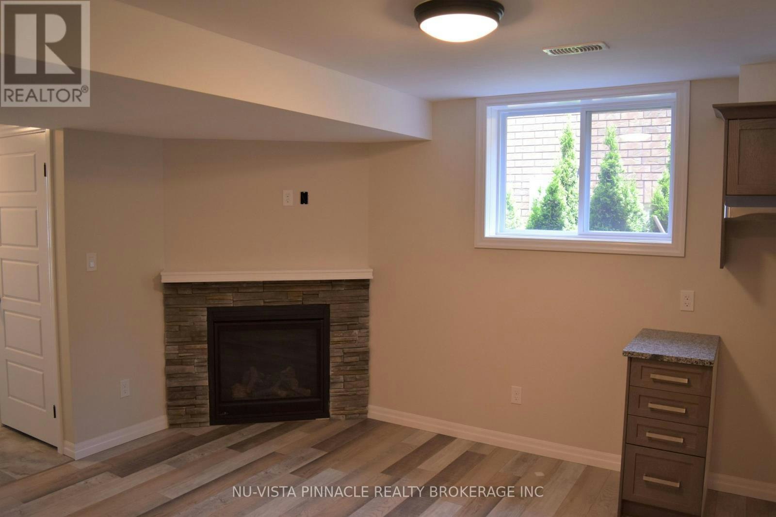 222 Cherry Street, Ingersoll, ON, N5C 1J2 - 4