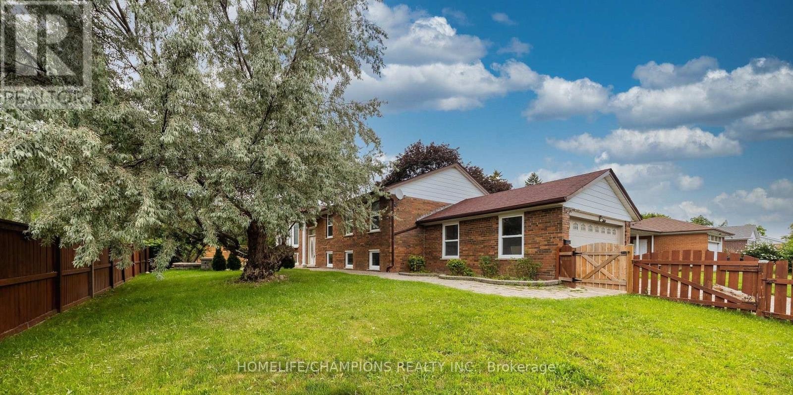 2 Altair Avenue, Toronto, ON, M1W 1A4
