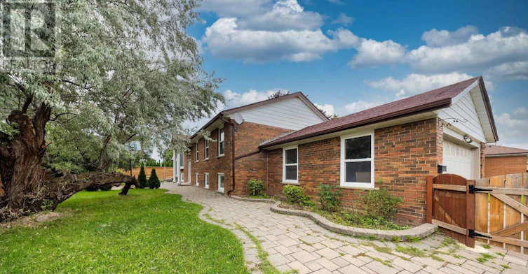 2 Altair Avenue, Toronto, ON, M1W 1A4 - 24