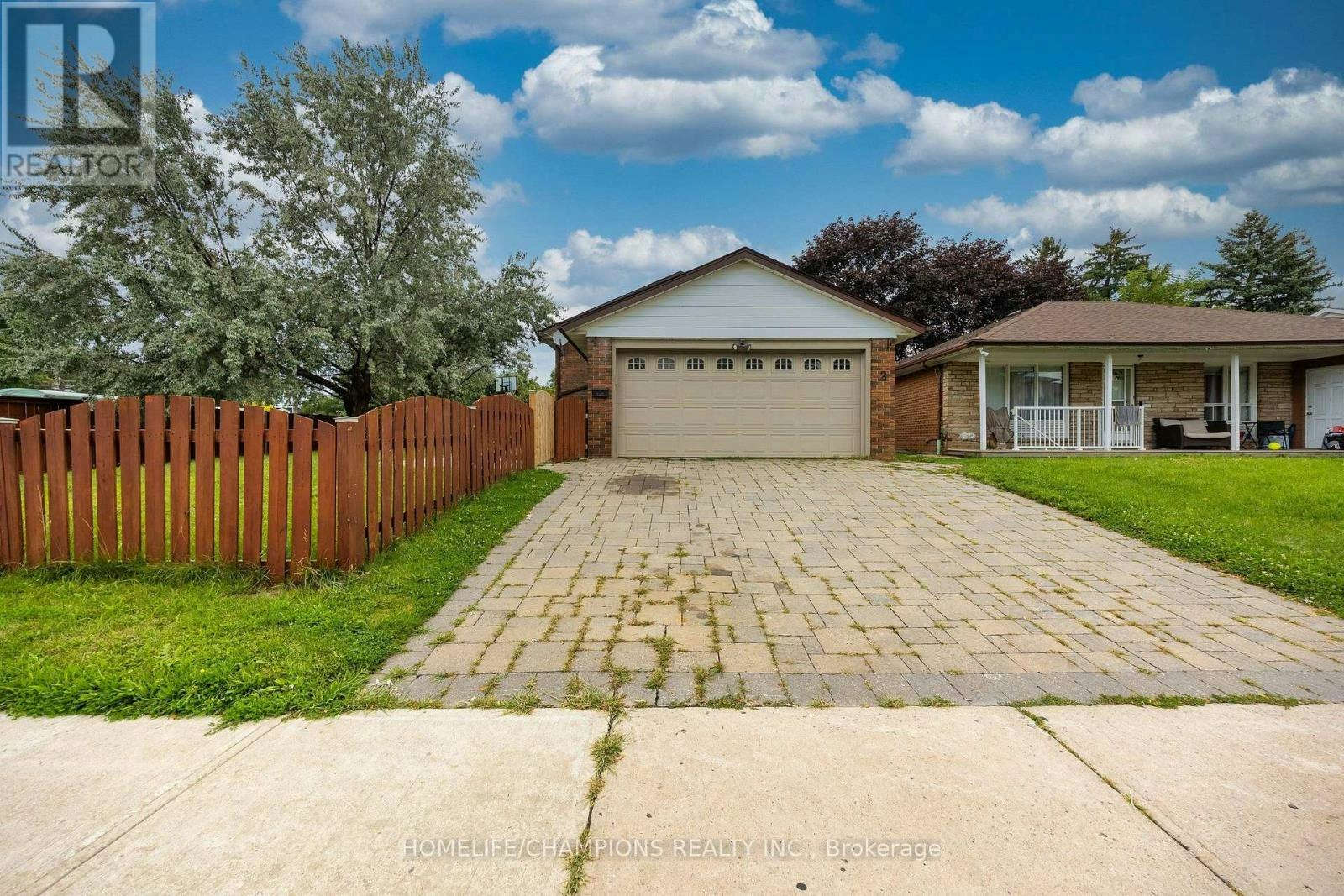 2 Altair Avenue, Toronto, ON, M1W 1A4 - 30