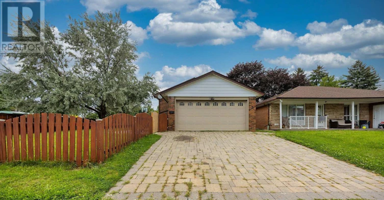 2 Altair Avenue, Toronto, ON, M1W 1A4 - 30