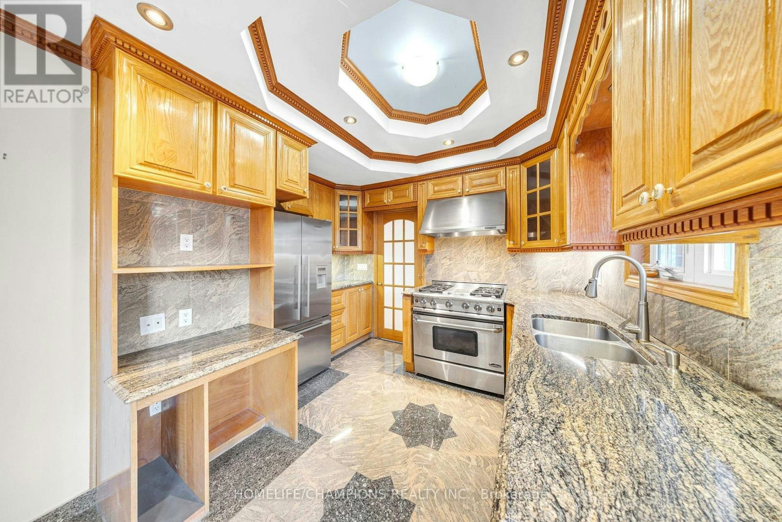 2 Altair Avenue, Toronto, ON, M1W 1A4 - 8