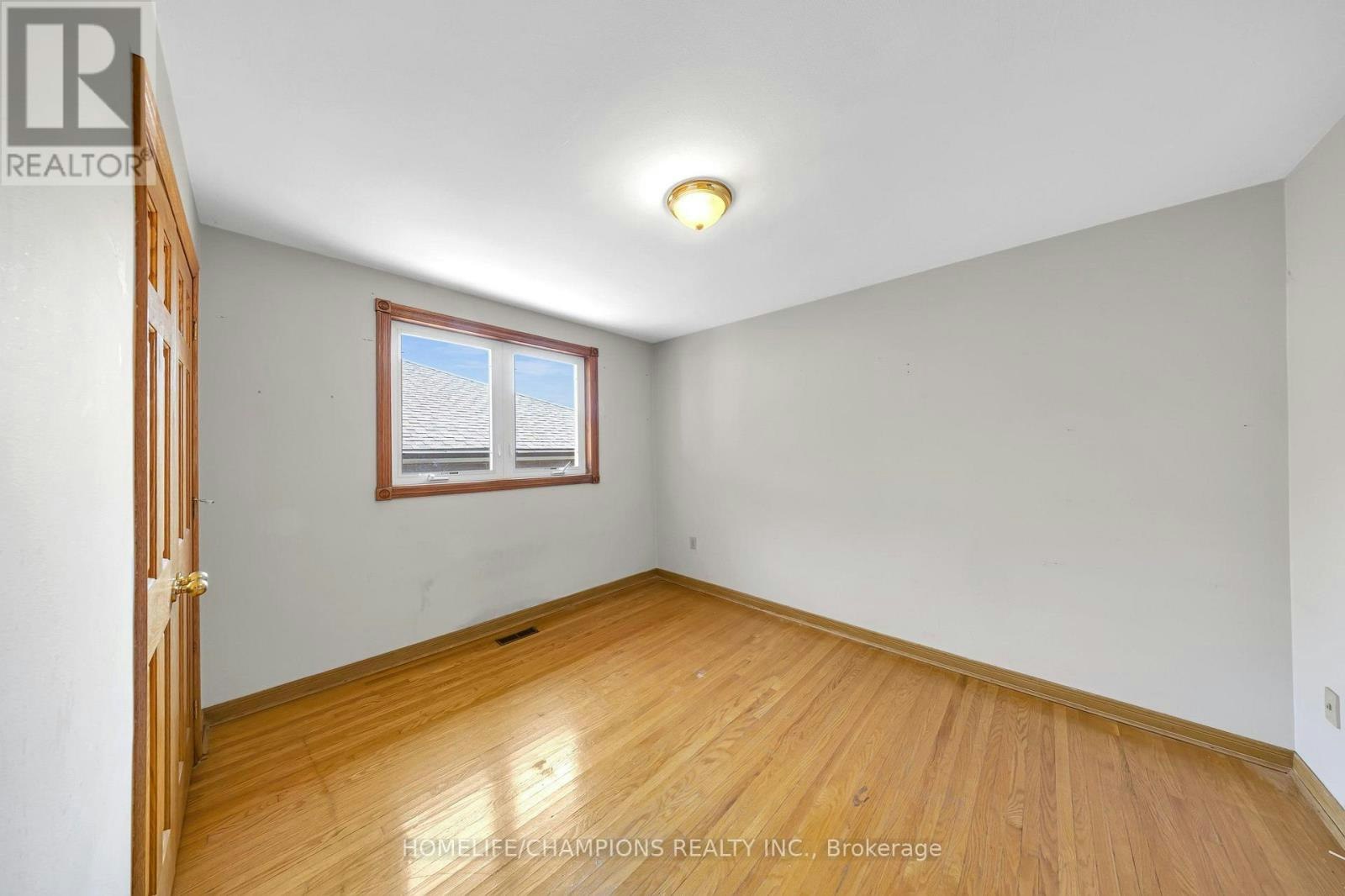 2 Altair Avenue, Toronto, ON, M1W 1A4 - 19