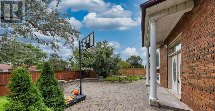 2 Altair Avenue, Toronto, ON, M1W 1A4 - 25