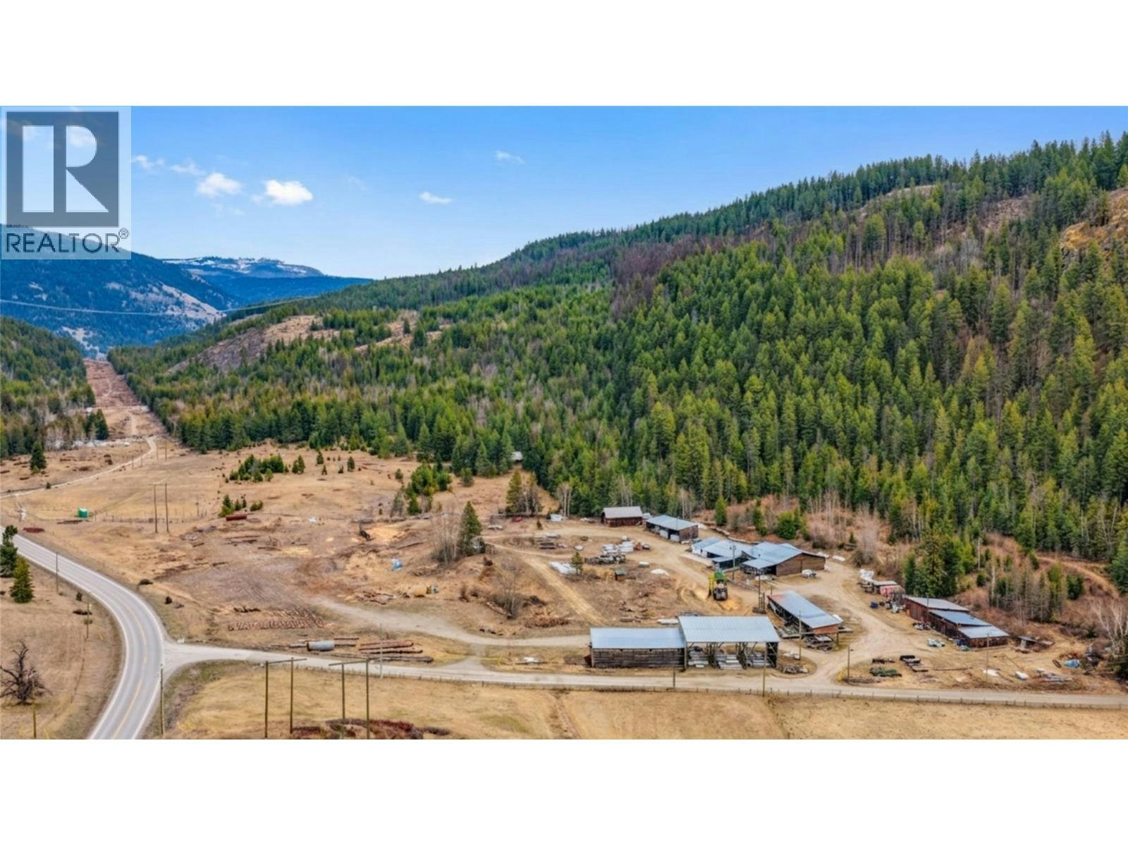 17 Bear Valley Road, Lumby, BC, V0E 2G1