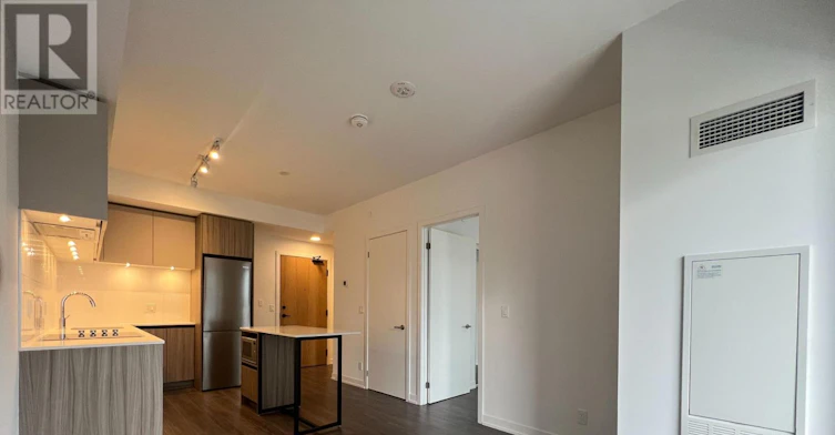 518-7950 Bathurst Street, Vaughan, ON, L4J 0L4 - 5