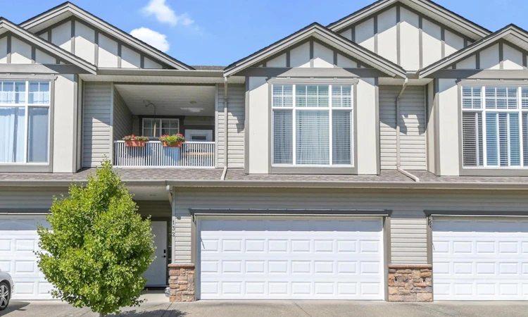 132-8590 Sunrise Drive