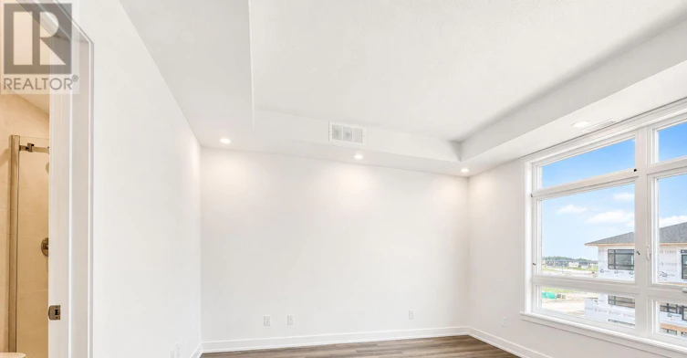 L-300 Tulum Crescent, Ottawa, ON, K2S 2Y4 - 6