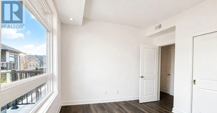 L-300 Tulum Crescent, Ottawa, ON, K2S 2Y4 - 8