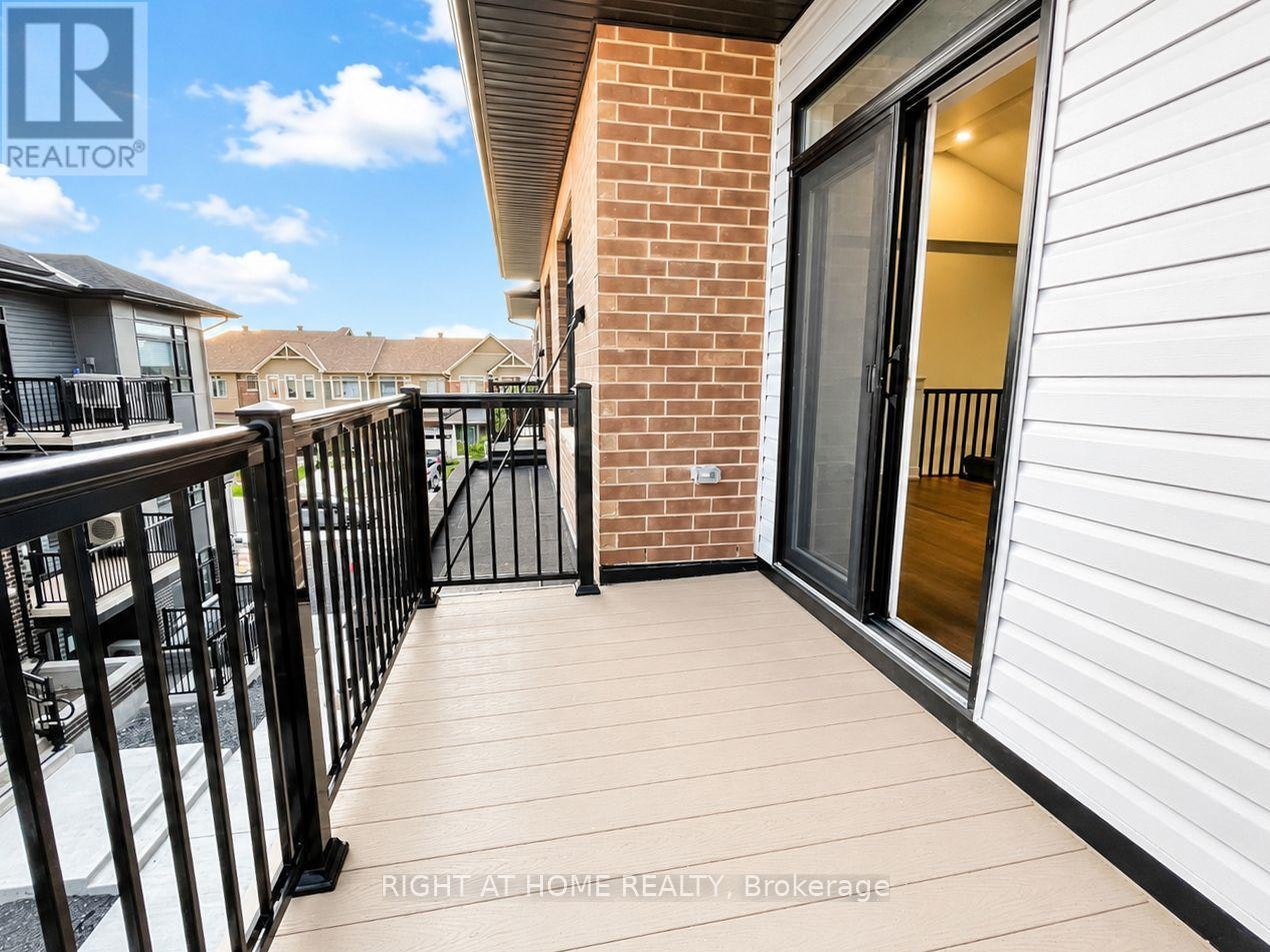 L-300 Tulum Crescent, Ottawa, ON, K2S 2Y4 - 10