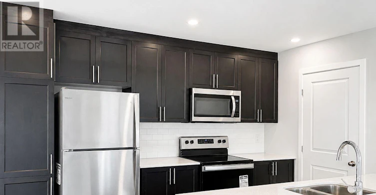 L-300 Tulum Crescent, Ottawa, ON, K2S 2Y4 - 4