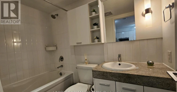 1011-19 Singer Court, Toronto, ON, M2K 0B2 - 15