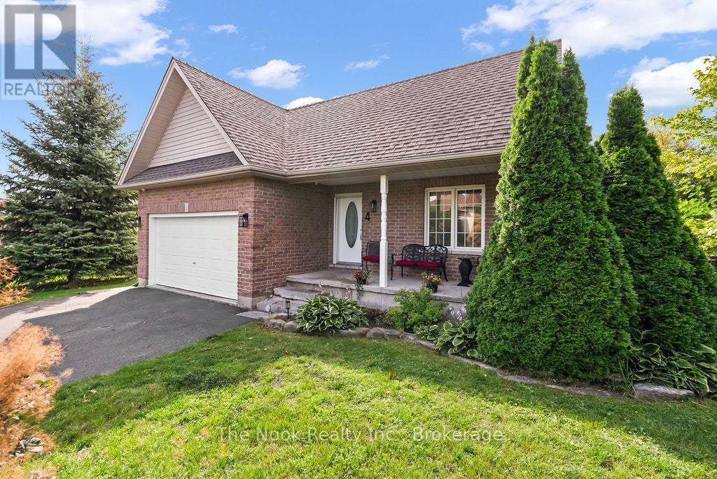 4 Champlain Boulevard, Kawartha Lakes, ON, K9V 0H9 - 3