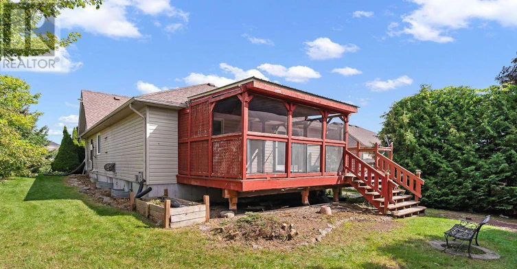 4 Champlain Boulevard, Kawartha Lakes, ON, K9V 0H9 - 22