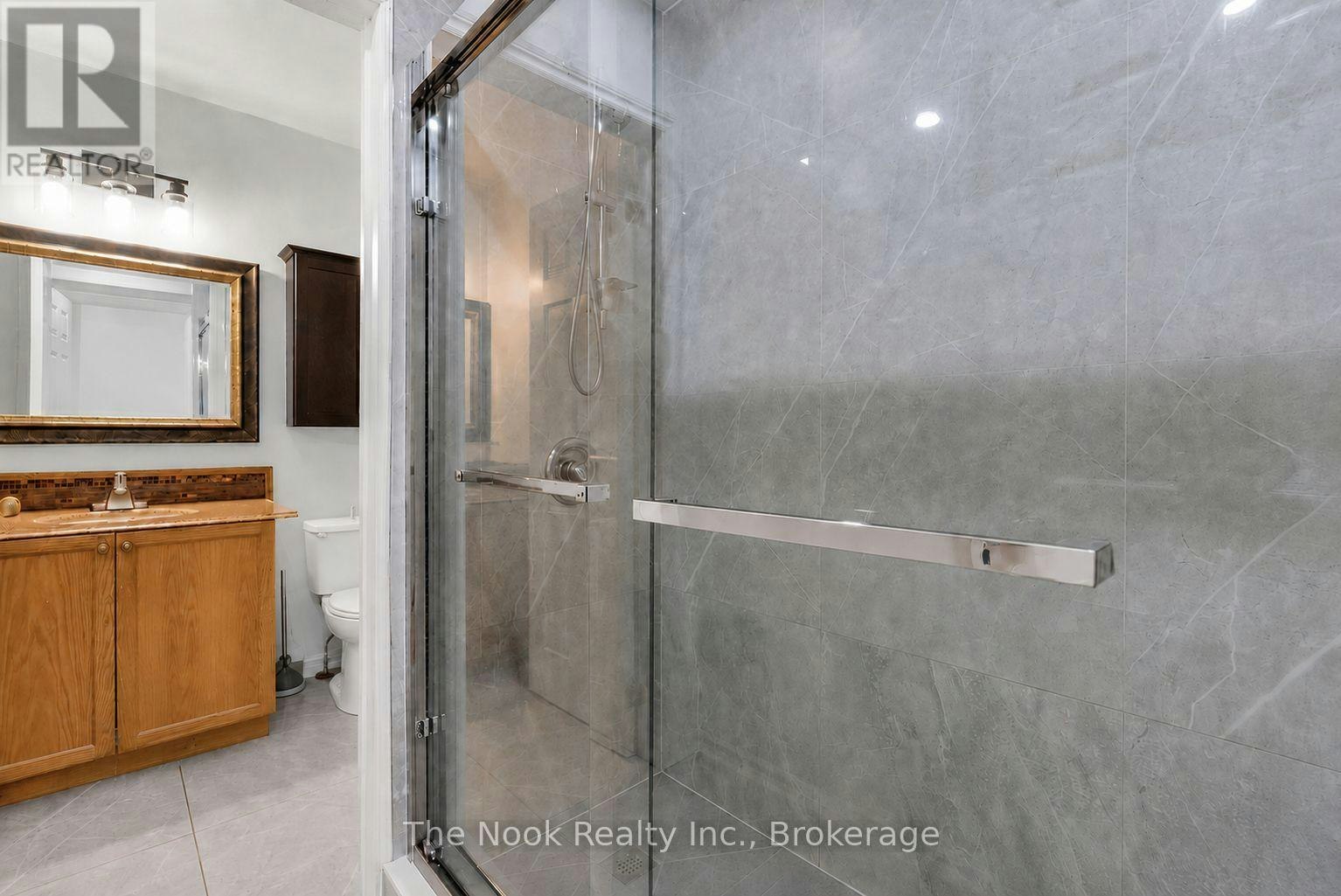 4 Champlain Boulevard, Kawartha Lakes, ON, K9V 0H9 - 20